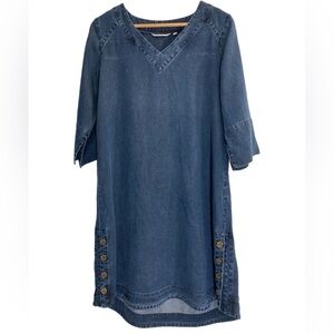 Soft Surroundings super soft chambray v-neck 3/4 sleeve dress with button detail